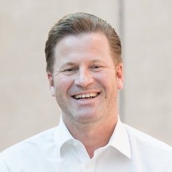 Herr Köster von Bürostuhl-Siegen